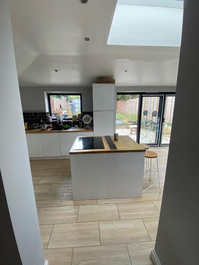 Large House Close To Greenwich Eltham Exterior foto